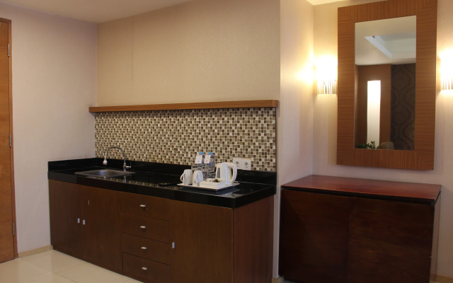 Swiss-Belinn Manyar