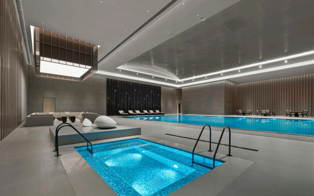 Hilton Zhuji