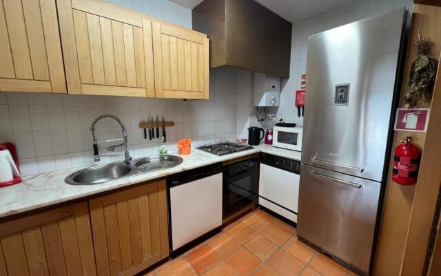 California Beach Apartment by Trip2Portugal