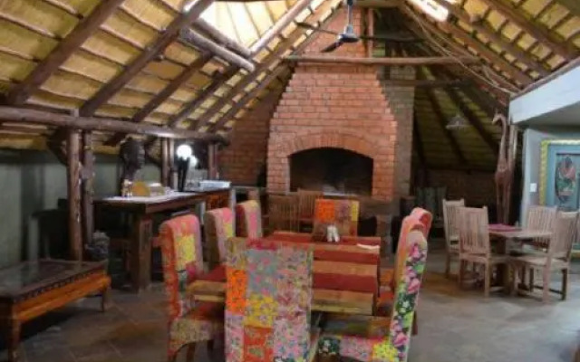 Bird's nest Guesthouse