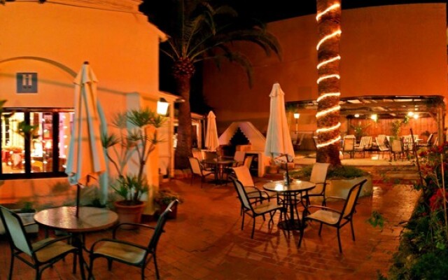 La Mimosa Guesthouse