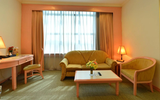Emerald Puteri Hotel