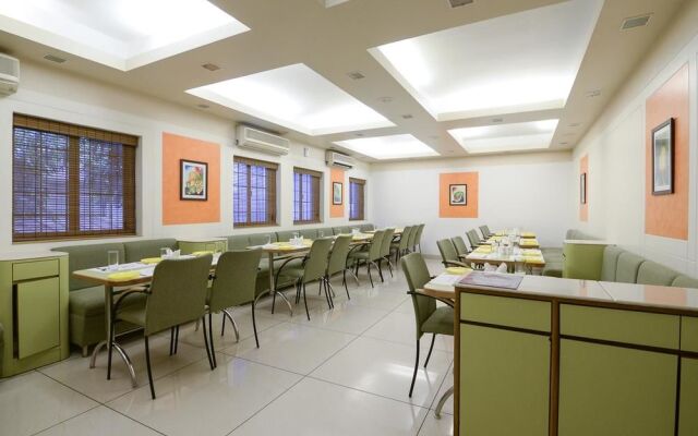 Goa Woodlands Hotel