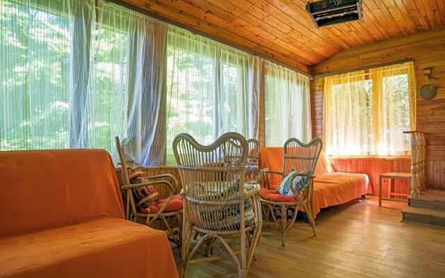 Klimatyczna Chatka u Podnóża Góry