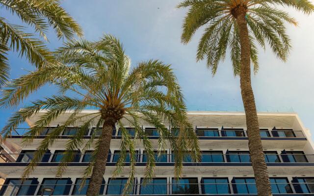 H10 Porto Poniente Hotel