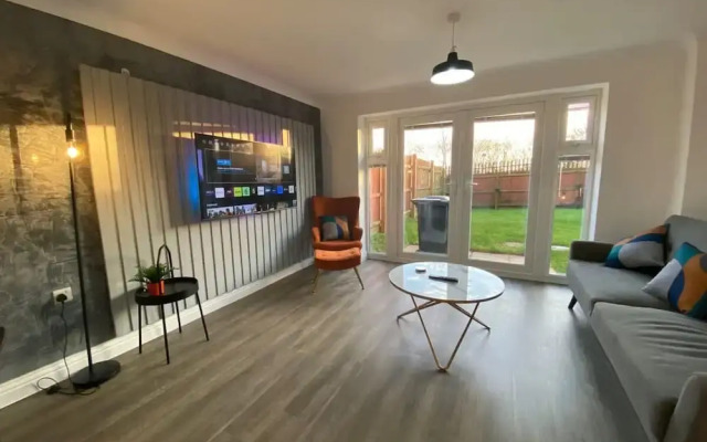 Host Stay Bluebell Close