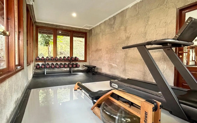 Adi Dharma Hotel Legian