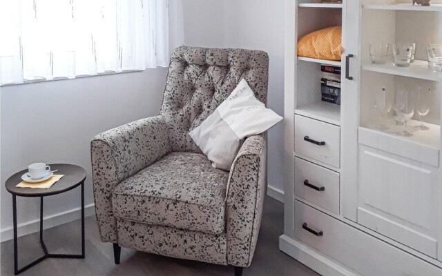 Amazing Apartment in Rechlin With 1 Bedrooms and Wifi