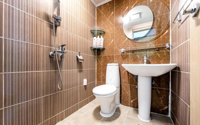 Samcheok Garden Pension