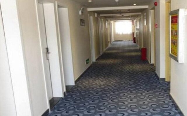 7 Days Inn Longyan Zhongshan Road Walking Street Branch