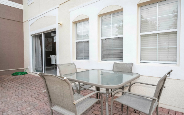 4 Bedrooms Close to Disney