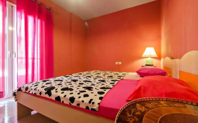 Med Sea Suites