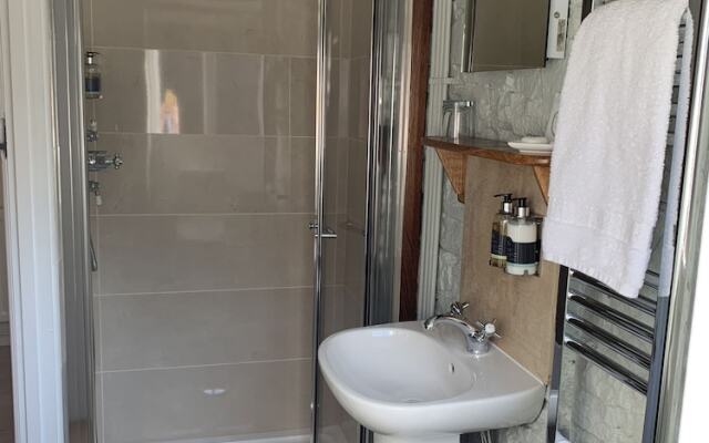 Pontyclerc Farm House B&B