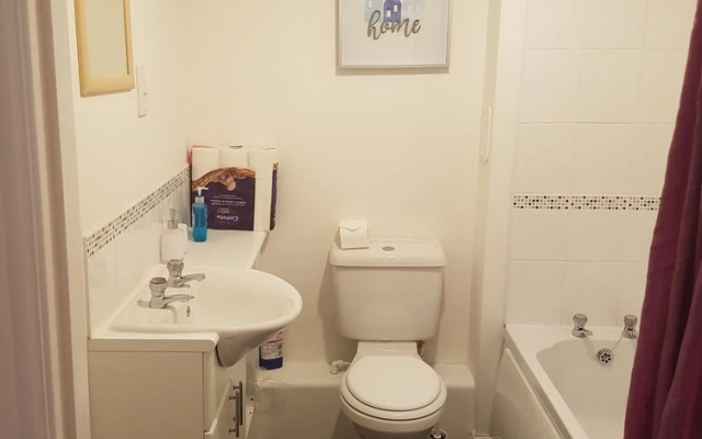 Livingston Contract & Business Apartment