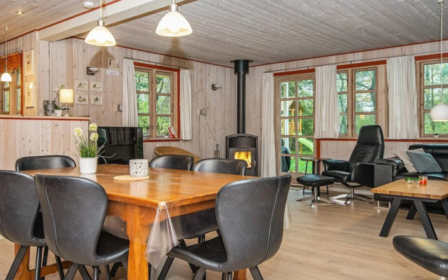 8 Person Holiday Home in Oksbol