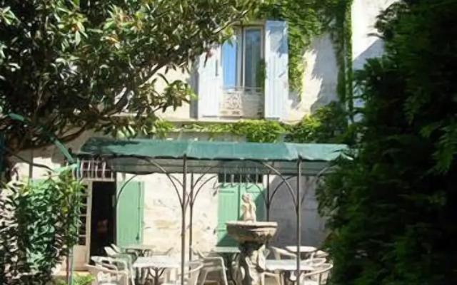 Au St Roch Hotel et Jardin