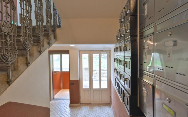 Party Underground with Pooltable