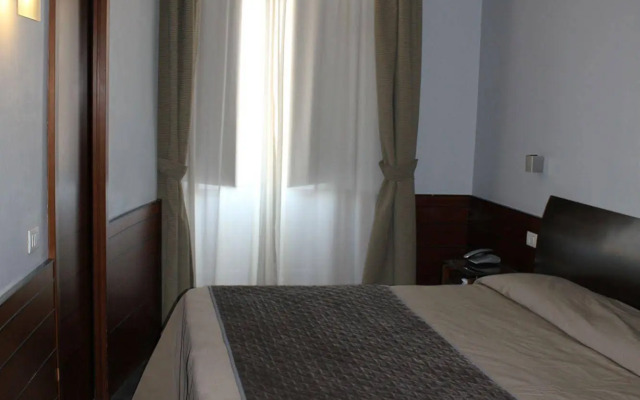 Romalive Hotel