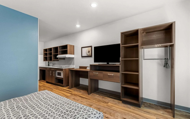 Woodspring Suites Corona