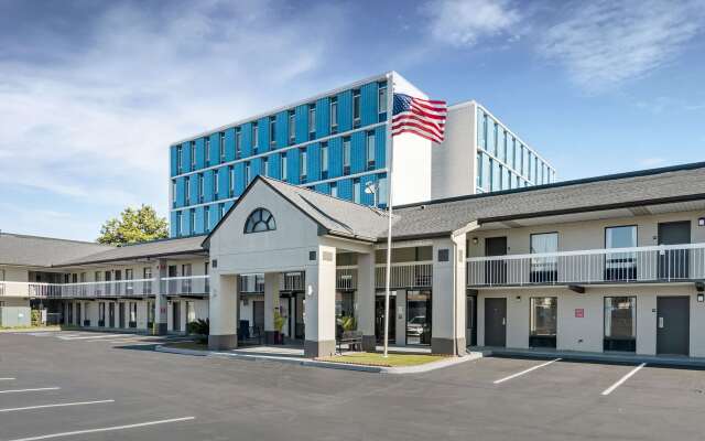 Econo Lodge Augusta, Downtown