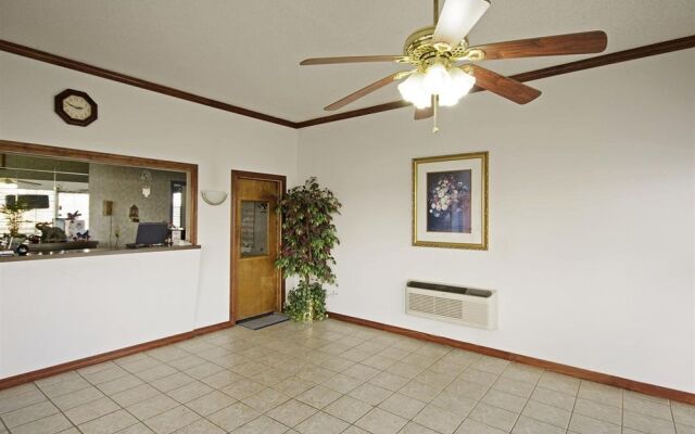 Executive Inn Muldrow