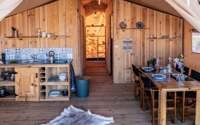 Safari Tent With Private Pool in Albufeira