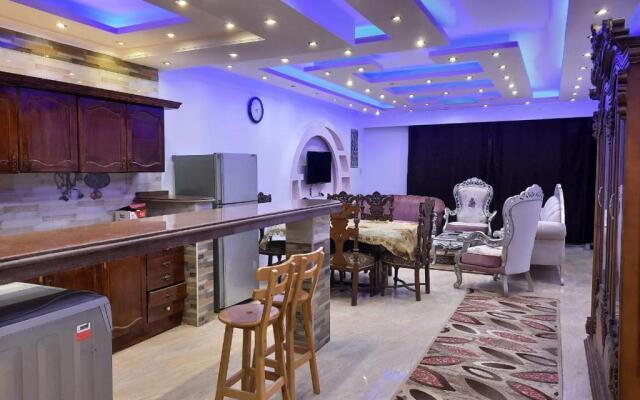 شقة عباس العقاد سوبر لوكس 702 للعائلات فقط