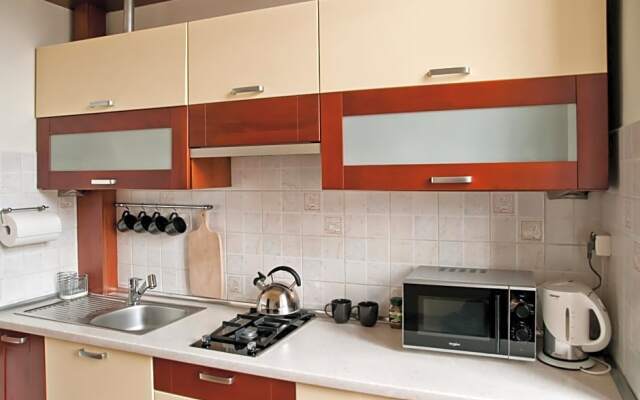 Rodmos Hostel