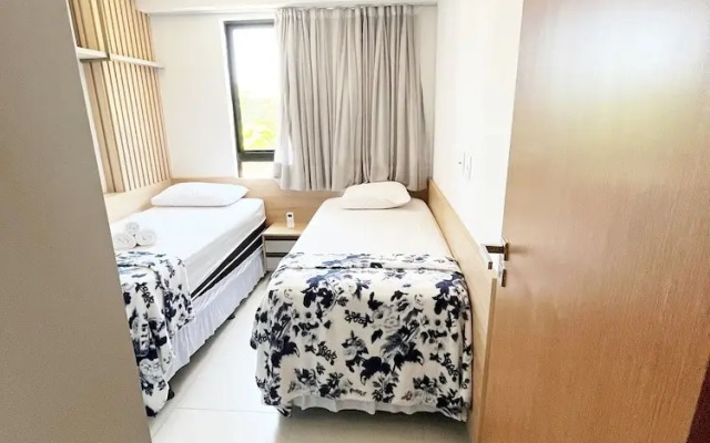 Dutra Ocean Flat By DayByDay