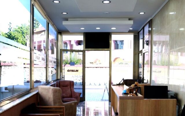 Opalin Otel