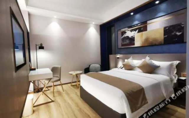 In City Hotel（Meizhou Wanda）