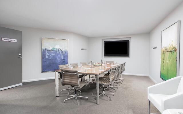 Mantra on Collins Hobart