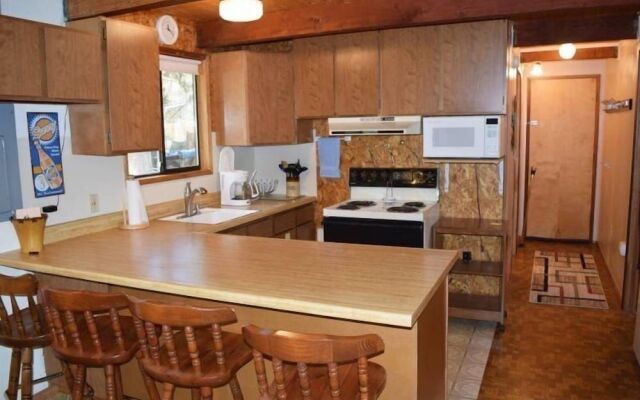 Papa`s Packwood Cabin