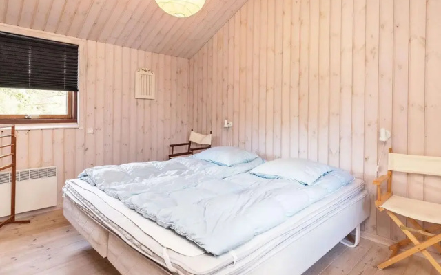 8 Person Holiday Home in Fjerritslev-by Traum