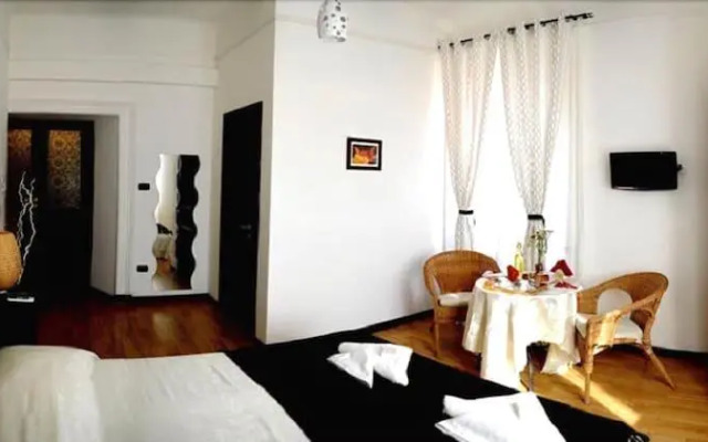 Гостевой дом L'arco del Colosseo B&B