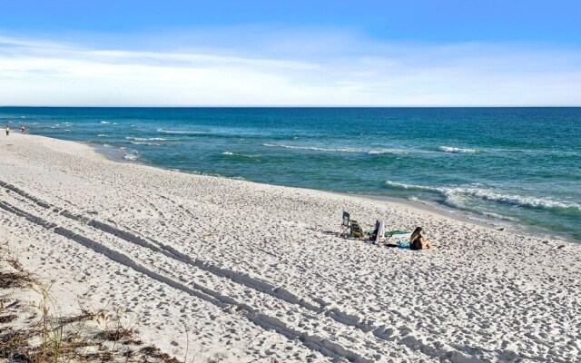 Sandpiper Cove #9215 by Destin Getaways
