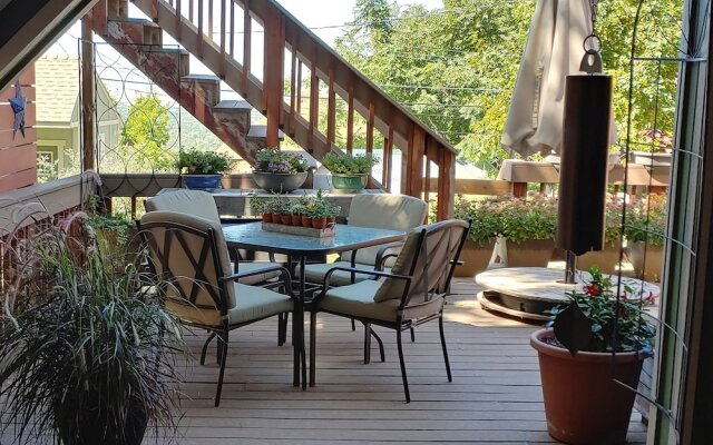 DeSoto Tudor on Capitol Hill