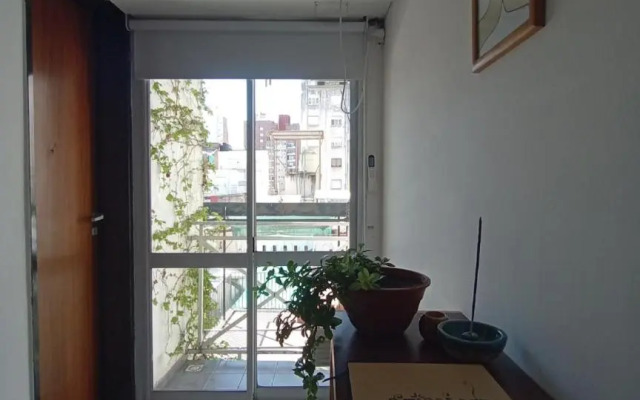 HERMOSO MONOAMBIENTE!! UBICACIÓN IDEAL!! PRECIO ÚNICO!i