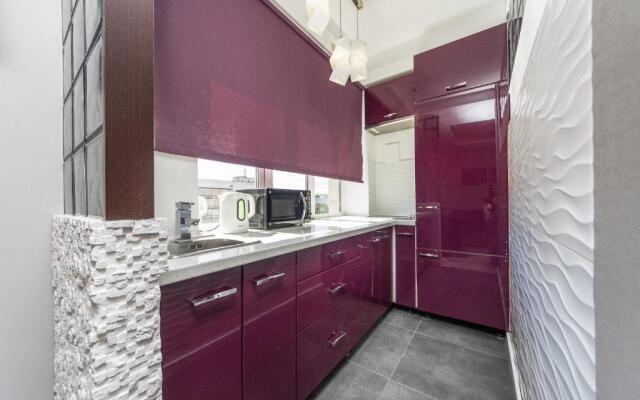 Luxrent Apartments on Lesi Ukrainki - Kiev