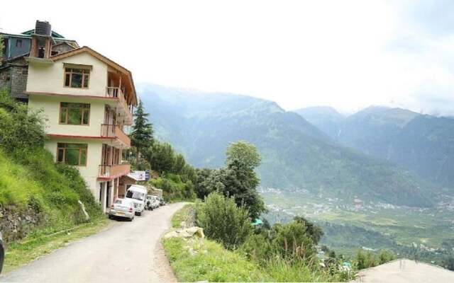 Kanyal Height Cottages
