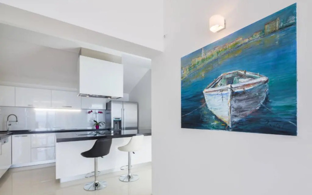 Beach Penthouse Diamond