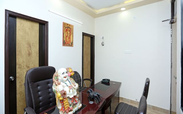 Capital O 16639 Hotel Shri Pushpraj