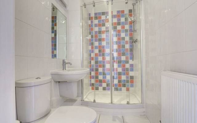 Comfy Apartment in Saundersfoot near Glen Beach