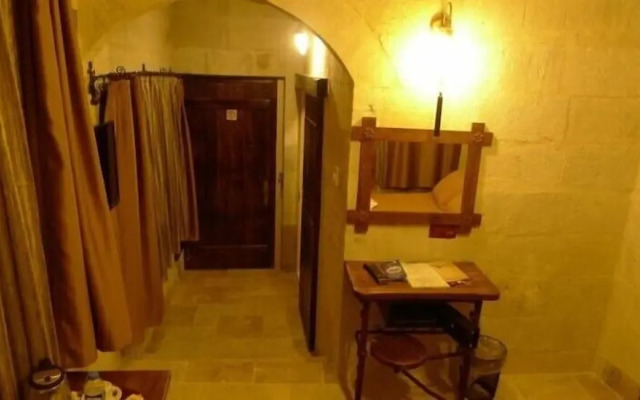 King Cave Hotel by Traveller's