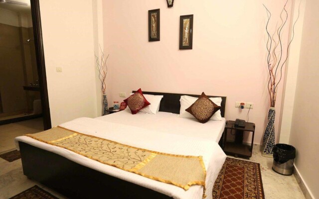 Raj Palace By OYO Rooms