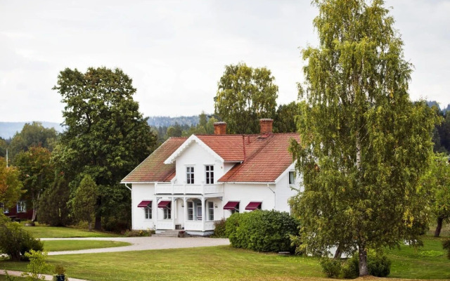 Sahlströmsgården