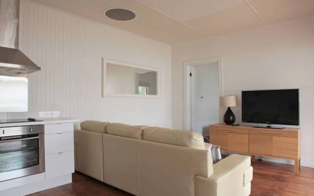 Sorrento Beach Cottages 2 – Guest Rooms – Melbourne