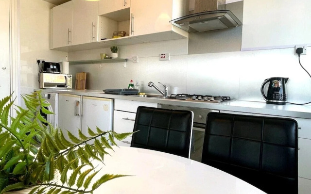 Quirky Glasgow City Centre Pad