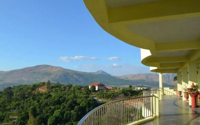 Sunset Bay View Subic Luxury Apartment
