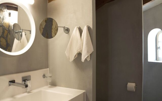 Kyma Suites - Adults only